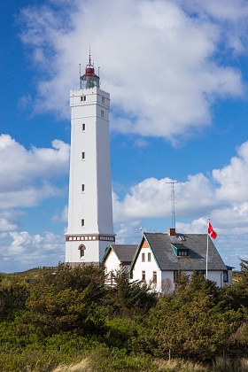 丹麦南部日德兰半岛 Blaavand 海滩灯塔