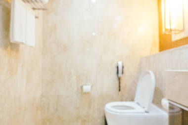 抽象模糊浴室和厕所内部为背景