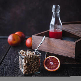 格兰诺拉麦片图片