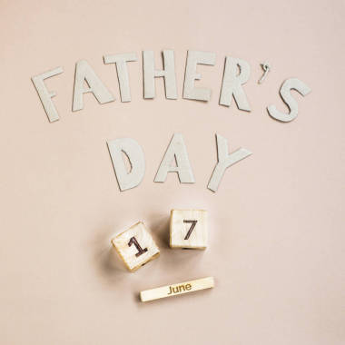 父親節(jié)。米色背景。2018年6月17日國際假日