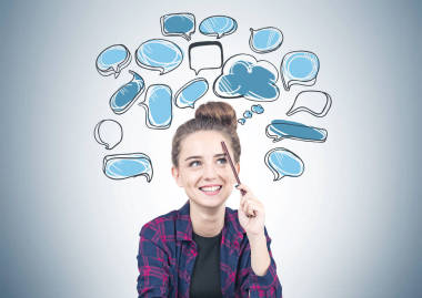 微笑的少女思考, 講話氣泡圖片