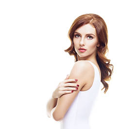 美丽, 诱人和年轻的黑发女人的肖像