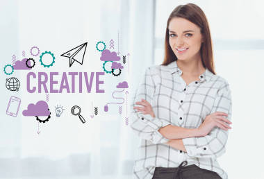 有吸引力的女商人站在交叉的武器, 看著相機, 創(chuàng)意圖標