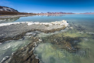 Avaroa 國家 Polques 溫泉景