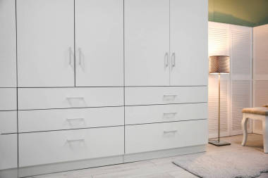 室內(nèi)大衣柜