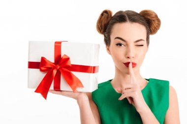 关闭一个漂亮的年轻女孩的肖像 关闭一个漂亮的年轻女孩的肖像