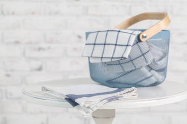 家庭內(nèi)飾帶籃子毛巾