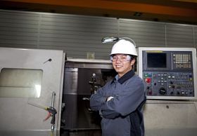 数控机床的机械技术员图片