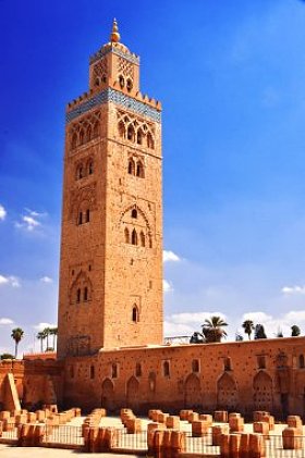 库图比亚清真寺在马拉喀什西南麦地那季