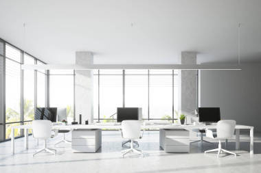 混凝土地板開放空間辦公室