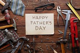 快乐父亲节背景, 卡片与修理工具