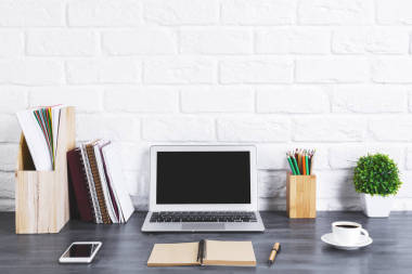 當(dāng)代設(shè)計師表頂特寫圖片