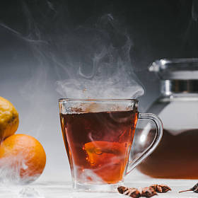 柠檬蒸杯辣红茶照片