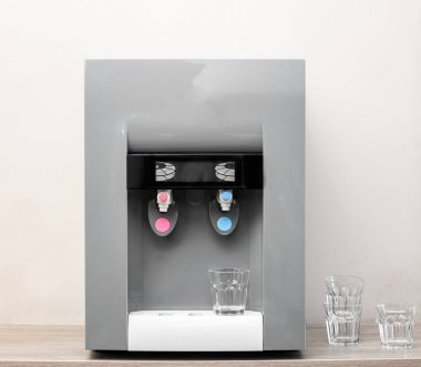 室內(nèi)水冷卻器