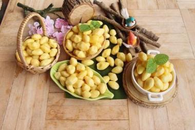 木质煮银杏果图片