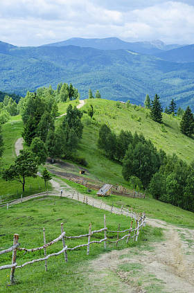 喀尔巴阡山山脉和山谷