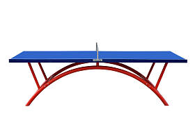 乒乓球桌上白色隔离