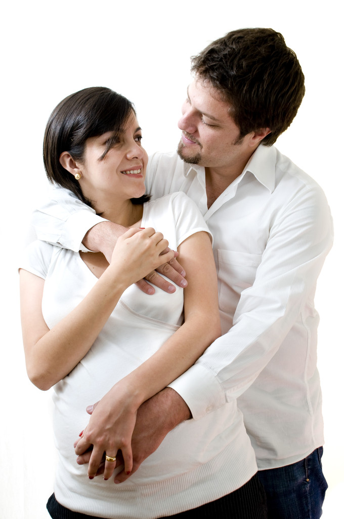 怀孕对年轻夫妇图片 怀孕对年轻夫妇图片