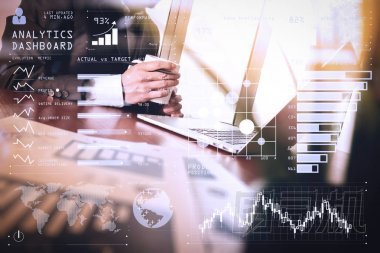 智能手機與數字辦公室桌上的業(yè)務文檔