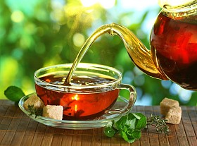 杯茶和茶壶
