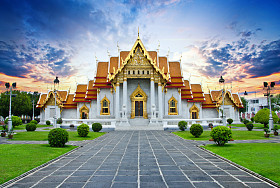 泰国传统建筑、 扫管笏 benjamaborphit 或大理石寺、 曼谷