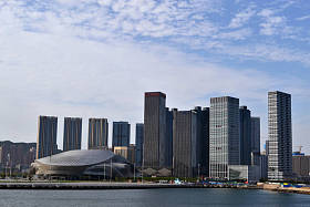 这是中国大规模发展的结果这是大连的城