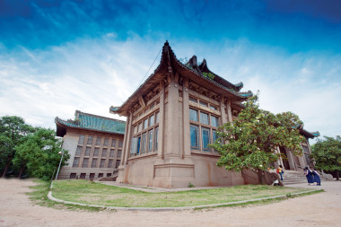 武漢市建筑大學圖片