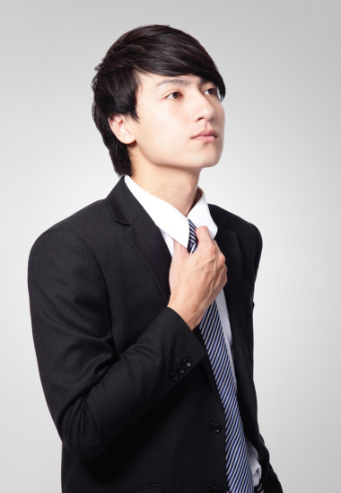 行政調(diào)整領(lǐng)帶特寫照片