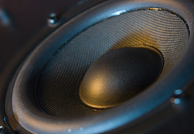 黑色扬声器图片