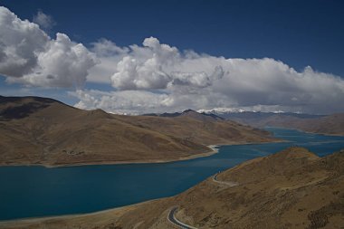 羊卓雍錯湖, 西藏三大圣湖之
