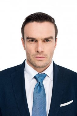 英俊中年商人特寫肖像看著白色的相機隔離