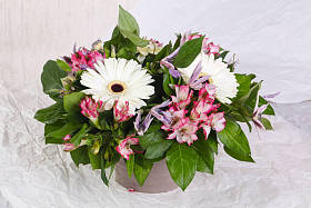 浪漫花束与各种各样的花