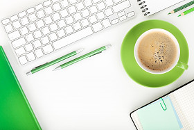 咖啡杯子和办公用