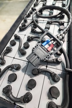 強力充電電池叉車