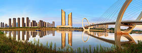 中国南京城市天际线与现代建筑, 暮光景
