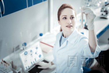 試管的選擇性聚焦