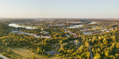立陶宛考纳斯的废弃堡垒鸟瞰图。考纳斯要塞是堡垒建筑群的遗迹。它是在1882和1915之间建造和翻新的, 以保护俄罗斯