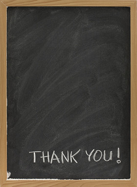 空白的黑板上谢谢你图片