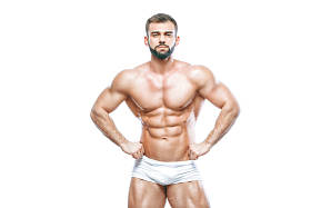 健美的姿势。漂亮的运动男男性力量。健身肌肉世上白色内衣。在孤立的白色背景上