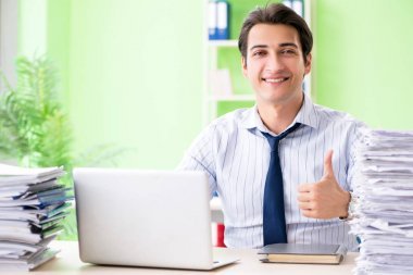 工作文件和工作量问题的商人