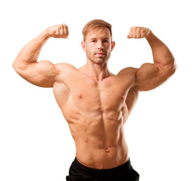 年轻英俊健美男子摆出肌肉的外