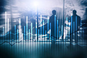 双重曝光经济增长图在模糊的背景。商业投资理念