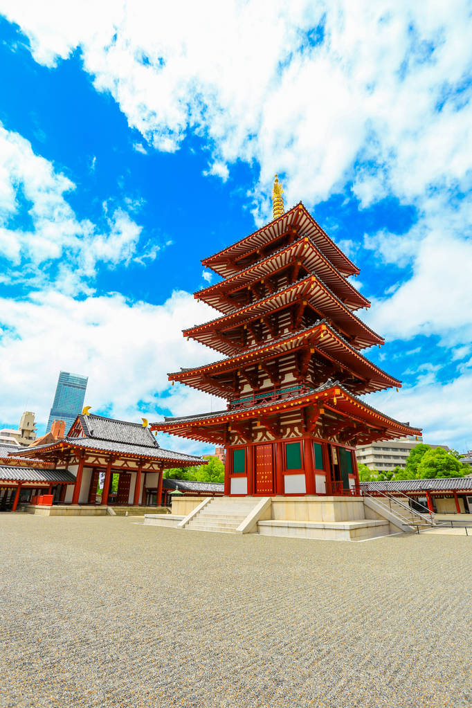 在日本大阪四天王寺的五层的宝塔