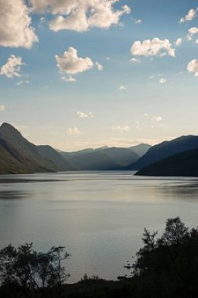 挪威 Jotunheimen 国家公园 Besseggen 岭 Gjende 湖壮丽景