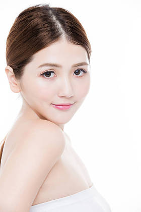 美容护肤妇女的白色背景图片