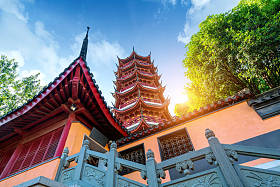 中国传统寺庙建筑与宝塔图片