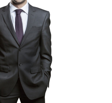 穿著西裝的男人