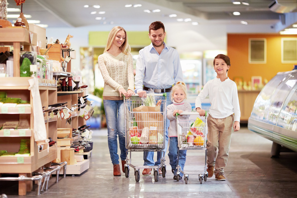 有孩子的家庭图片