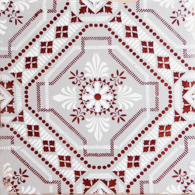 老房子的門面?zhèn)鹘y(tǒng)瓷磚的細(xì)節(jié)。裝飾瓷磚。巴倫西亞傳統(tǒng)瓷磚?；ɑ苎b飾