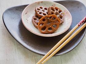 韩菜焖酱油莲藕图片